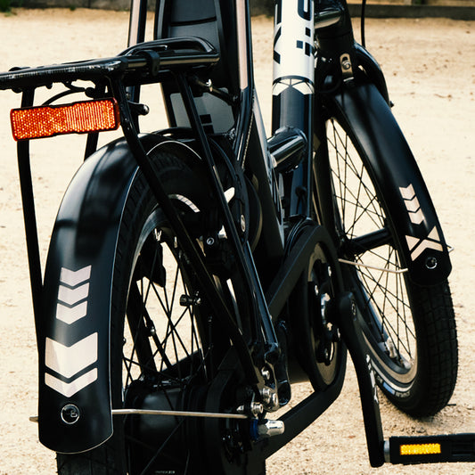 REFLECTIVE BERLIN リフレクティブベルリン SHAPES シェイプス CHEVRONS シェブロンズ white ホワイト