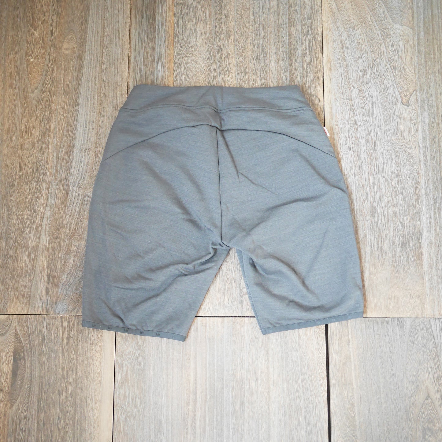 サンプルセール W Grano shorts グラノ ショーツ phantom black ブラック