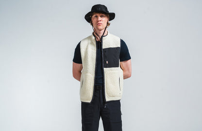 VARGKLADER ヴァーグクレイダー M VARGON FAT WOOL VEST ヴァーゴン ファット ウール ベスト off white オフホワイト
