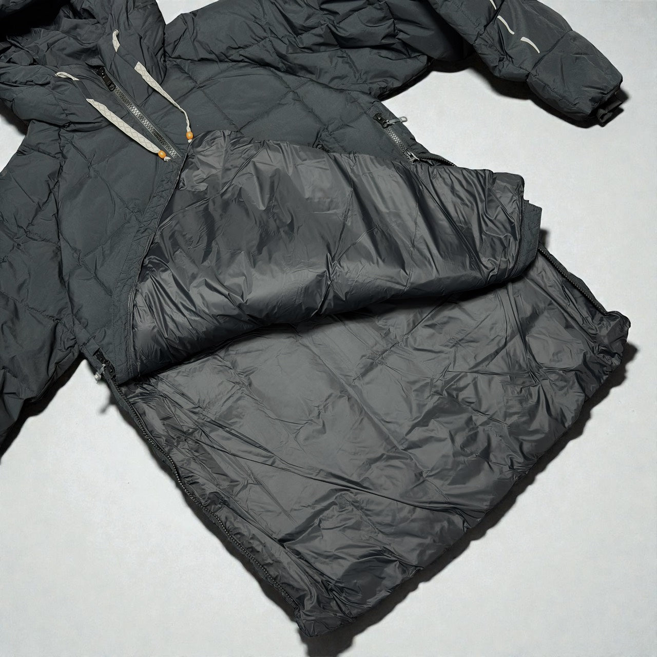 サンプルセール M ALGON 2.0 ANORAK エルゴーン アノラック carbon black / M