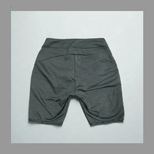 サンプルセール VARGKLADER ヴァーグクレイダー W GRANO POWER WOOL SHORTS  グラノ パワーウール ショーツ phantom black M サイズ ファントムブラック ミドルレイヤー